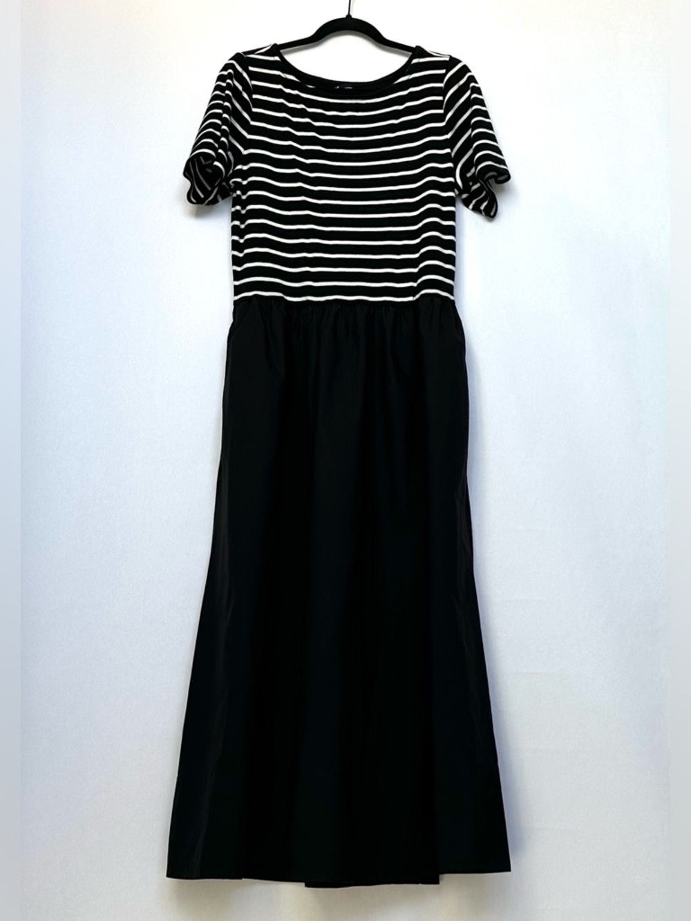 GAP Mixed Media Modern Rib Maxi Dress in Black Stripe | XL | EUC - Picture 4 of 11
